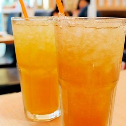 น้ำบ๊วยหรือบ๊วยโซดา