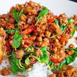 ข้าวกะเพรา@กั๋งบ๊วย