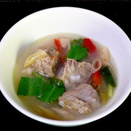 ต้มยำหมูน้ำใส