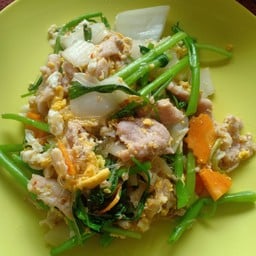 ร้านอาหารตามสั่งครัวคุนตุ้ม