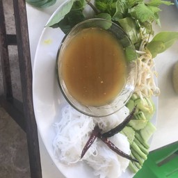 ขนมจีนแกงเผ็ด