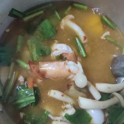 ต้มยำอกหักผัดผักแอบรัก ( รวมมิตร )