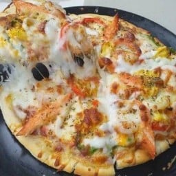 Pizza uncle James