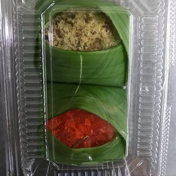 ข้าวเหนียวหน้าปลาแห้ง+ข้าวเหนียวหน้ากุ้ง