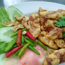 แหนมทอด