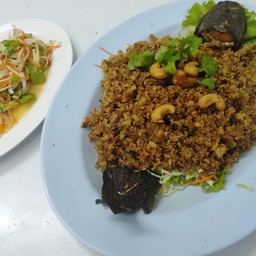 ยำปลาดุกฟู