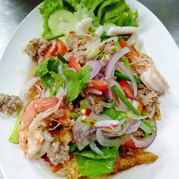 ยำไข่ดาว