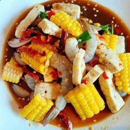 [อร่อยซ่ากับโค้ก] ข้าวโพด กุ้งสด หมูยอ +  โค้ก ออริจินัล (กระป๋อง) 