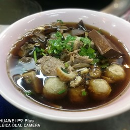 เกาเหลาเพิ่มเครื่องใน,ลูกชิ้นหมู