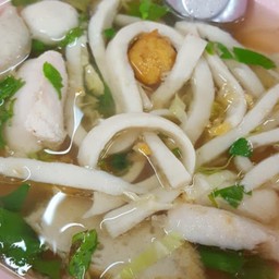 ก๋วยเตี๋ยวเส้นปลา