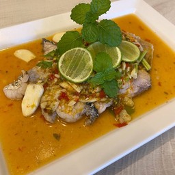 Steamed Sea Bass With Lime (Piece)
