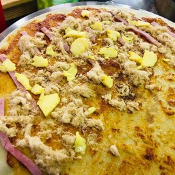 พริกเผา + แฮม + หมูหยอง + เชดด้าชีส