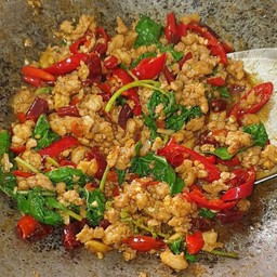 กระเพราหมูสับ Minced Pork Basil
