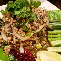 ลาบวุ้นเส้น Spicy Glass Noodle Salad with Pork