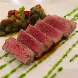 Pan Seared Tuna Steak