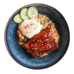 ข้าวหน้าปลาไหลครึ่งตัว