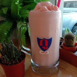 สตรอเบอรี่ ปั่น (Strawberry Smoothie)