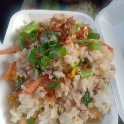 ข้าวผัดหมู