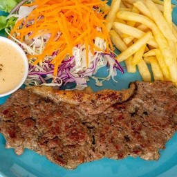 สเต็กเนื้อพริกไทยดำ