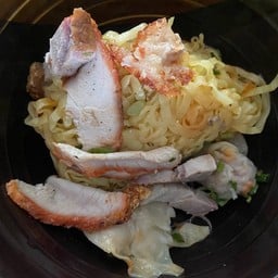 ข้าวหมูแดง สูตรโบราณ เจ้ลี(ท่าดินแดง )