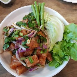 ลาบแซลมอน