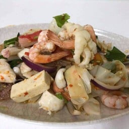 ยำทูไนท์