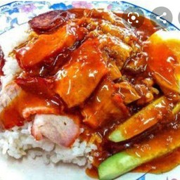 ข้าวหมูแดง
