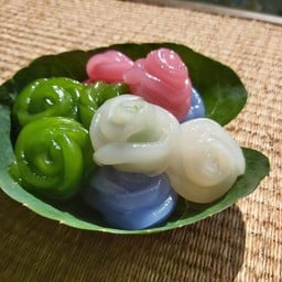 บ้านขนมไทย คุณแต๋ว