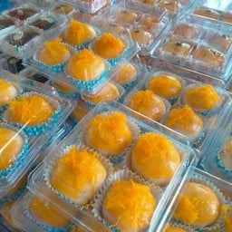 ขนมเปี๊ยไส้ฝอยทอง