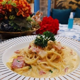 Kanin The Rabbit Tearoom