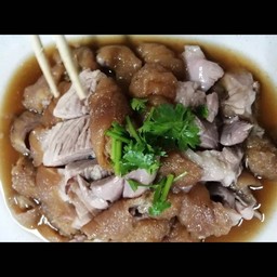 ขาหมูเปล่า