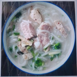 ก๋วยจั๊บญวน