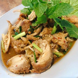 น้ำตกไก่ทอด