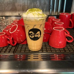 กาแฟชาเขียวเย็น