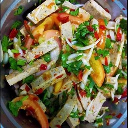 ยำหมูยอ