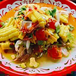 ยำกุ้งแก้ผ้ากะไข่แดงแจ๋กะข้าวโพด