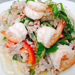 ยำเส้นแก้ว รวมมิตร