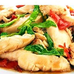 ข้าวกะเพราหมูชิ้น