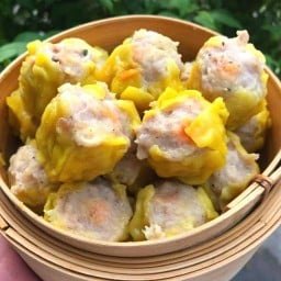 ซาลาเปา มารวย