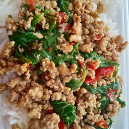 กะเพราหมูสับ