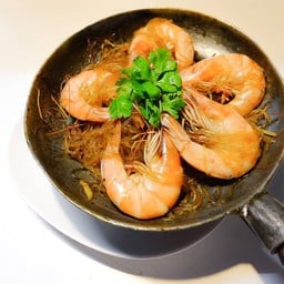 กุ้งอบวุ้นเส้น