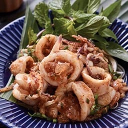 ลาบหมึกไข่ Larb Squid & Squid Egg