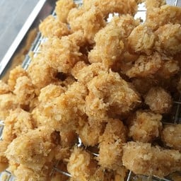 ไก่เขย่าเฟรนฟรายเขย่า