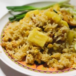 ข้าวอบสับปะรด