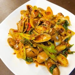 หอยลายผัดพริกเผา