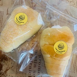 ปังหอยใส้ครีม