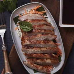 คอหมููย่าง Grilled Pork Jowl