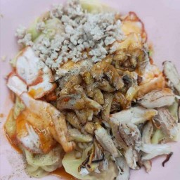 สหชัยบะหมี่เกี๊ยวปูหมูเเเดงเเยกบิ๊กซีหนองกระทุ่ม