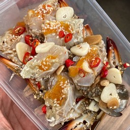 ปูม้าไข่ดองซีอิ๊ว