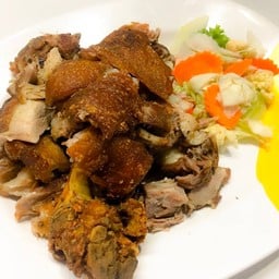 ขาหมูทอด